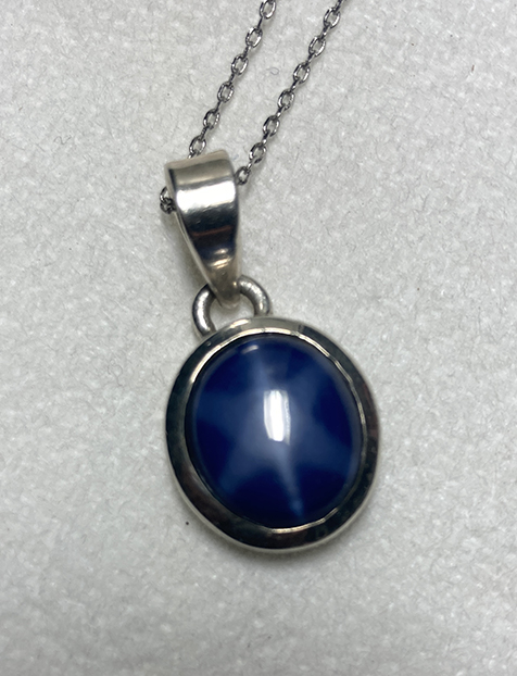 Lindy Star Sapphire photo 1